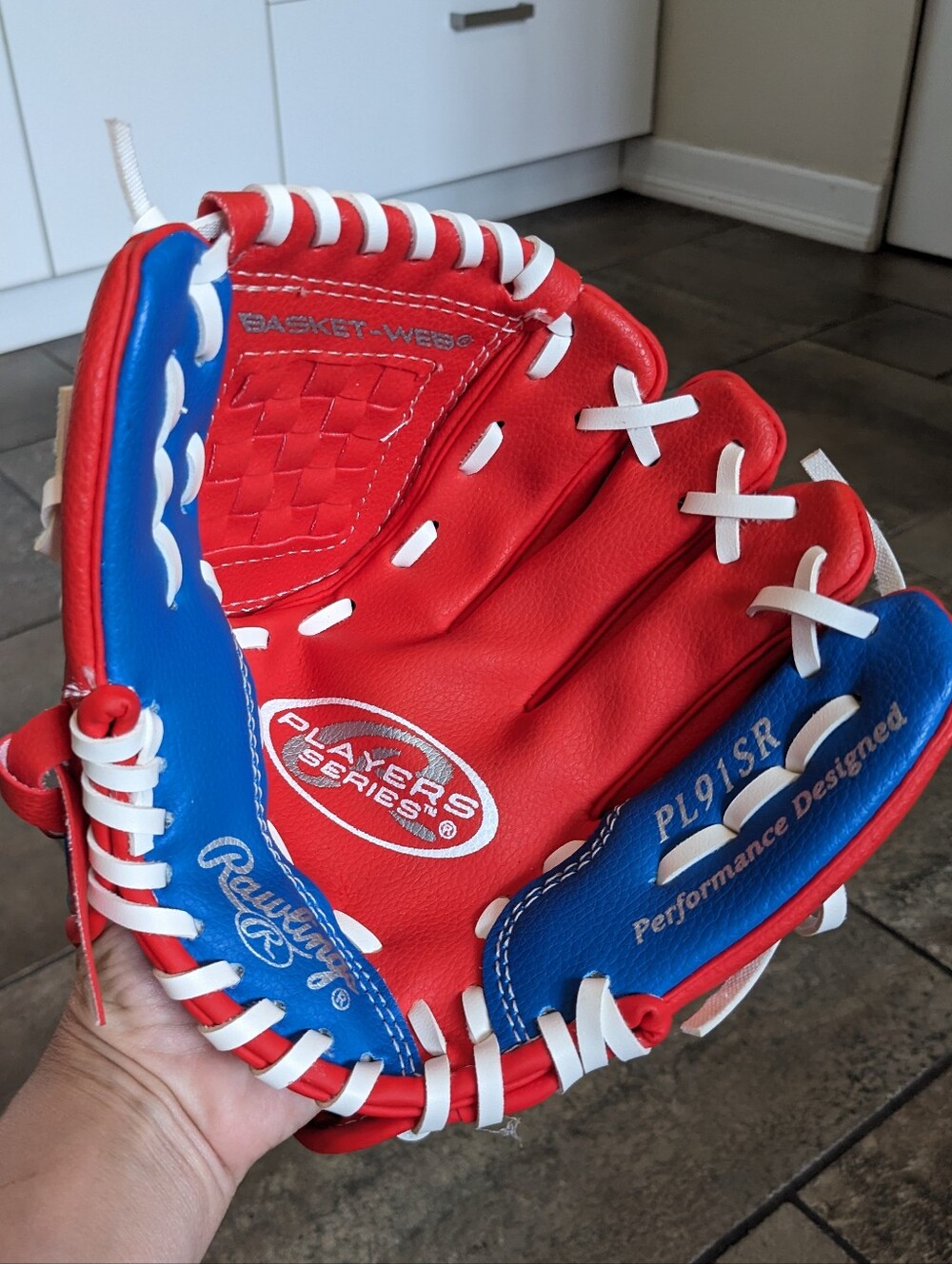 Rawlings Left Hand PL91SR Youth 9 " Baseball Softball T- Ball Glove Red/Blue